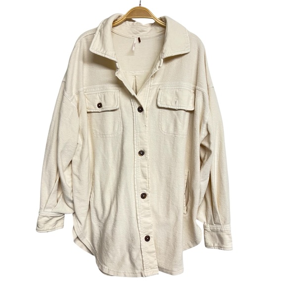 Free People Ruby Button‎ Front Shacket Jacket Champagne Dreams Ivory Oversized - Picture 2 of 7